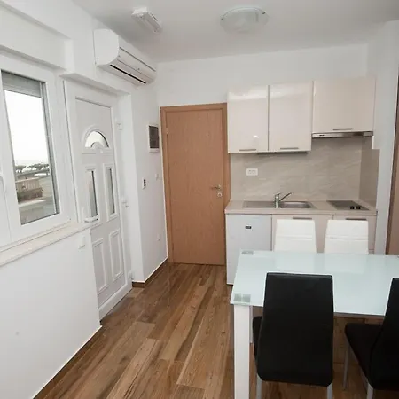 Apartment Ivo 2